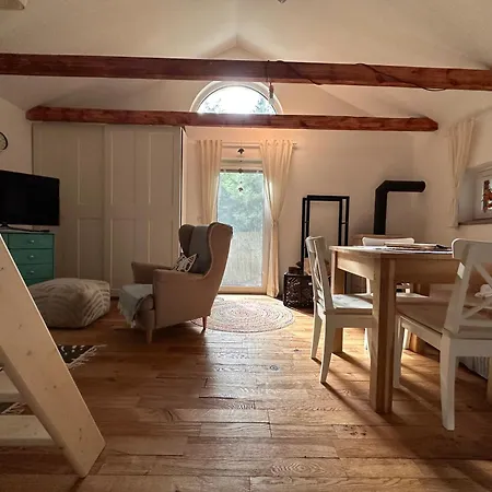 Tatil Evi Chatinka Kersku Hradistko (Nymburk)